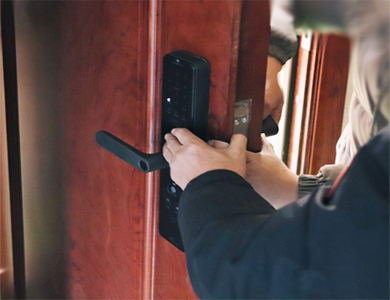 漠河24小时上门开锁公司